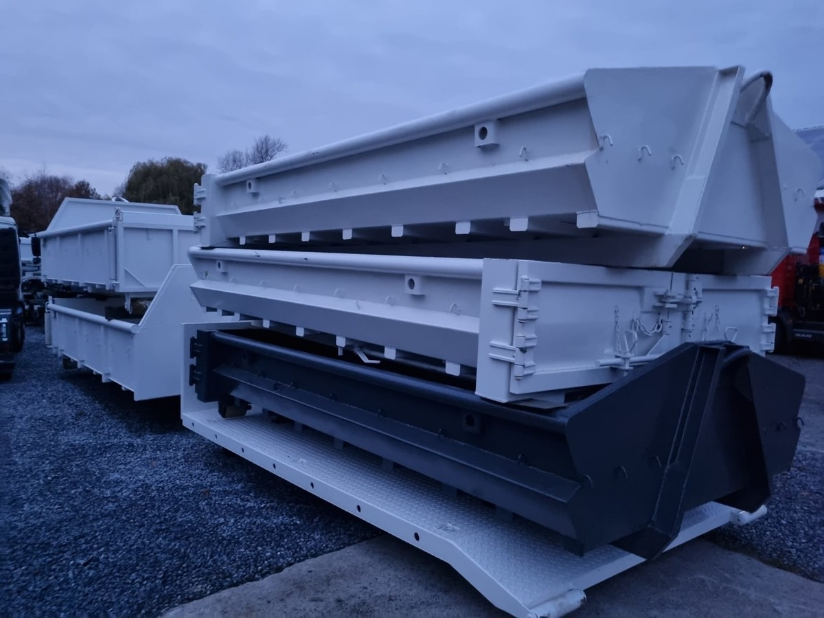 Leasing FUSO FUSO 9C18 40km/h City Abrollkipper WLF Swiss CH FUSO FUSO 9C18 40km/h City Abrollkipper WLF Swiss CH: gambar 18 Leasing FUSO FUSO 9C18 40km/h City Abrollkipper WLF Swiss CH FUSO FUSO 9C18 40km/h City Abrollkipper WLF Swiss CH: gambar 18