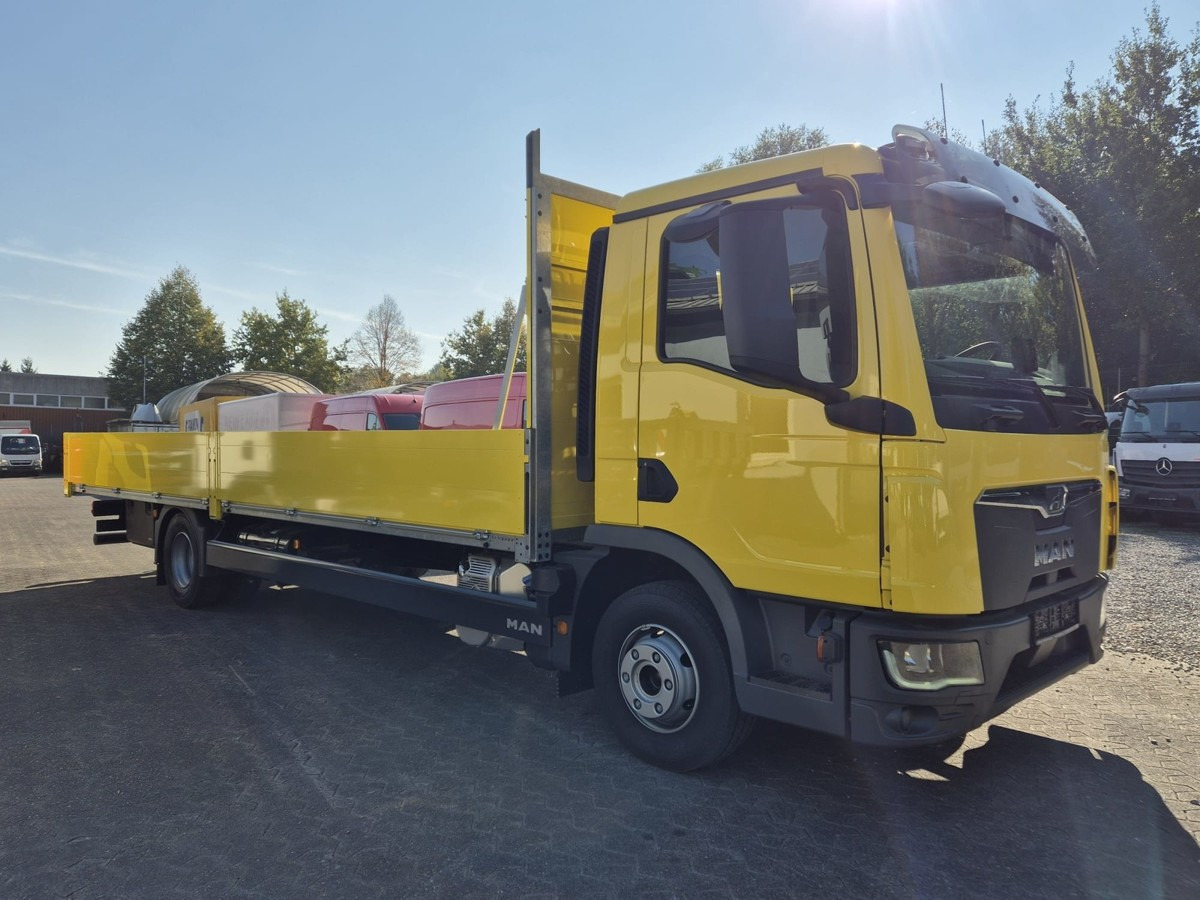 Leasing MAN 12.250 BL Gerüstbaupritsche 2x AHK MAN 12.250 BL Gerüstbaupritsche 2x AHK: gambar 8