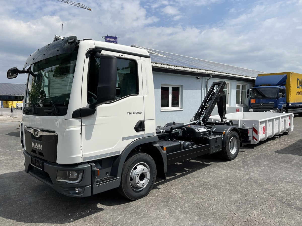 MAN TGL 12.250 BL NEU City Abrollkipper PowerMatic s - Hook lift: gambar 1 MAN TGL 12.250 BL NEU City Abrollkipper PowerMatic s - Hook lift: gambar 1