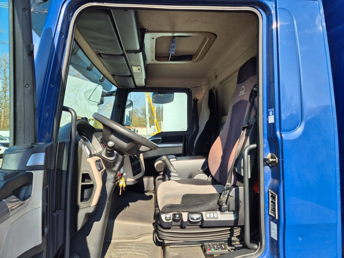 MAN TGL 8.220 BL Autotransporter Euro 6 AHK - Truk pengangkut mobil, Van pengiriman: gambar 2 MAN TGL 8.220 BL Autotransporter Euro 6 AHK - Truk pengangkut mobil, Van pengiriman: gambar 2