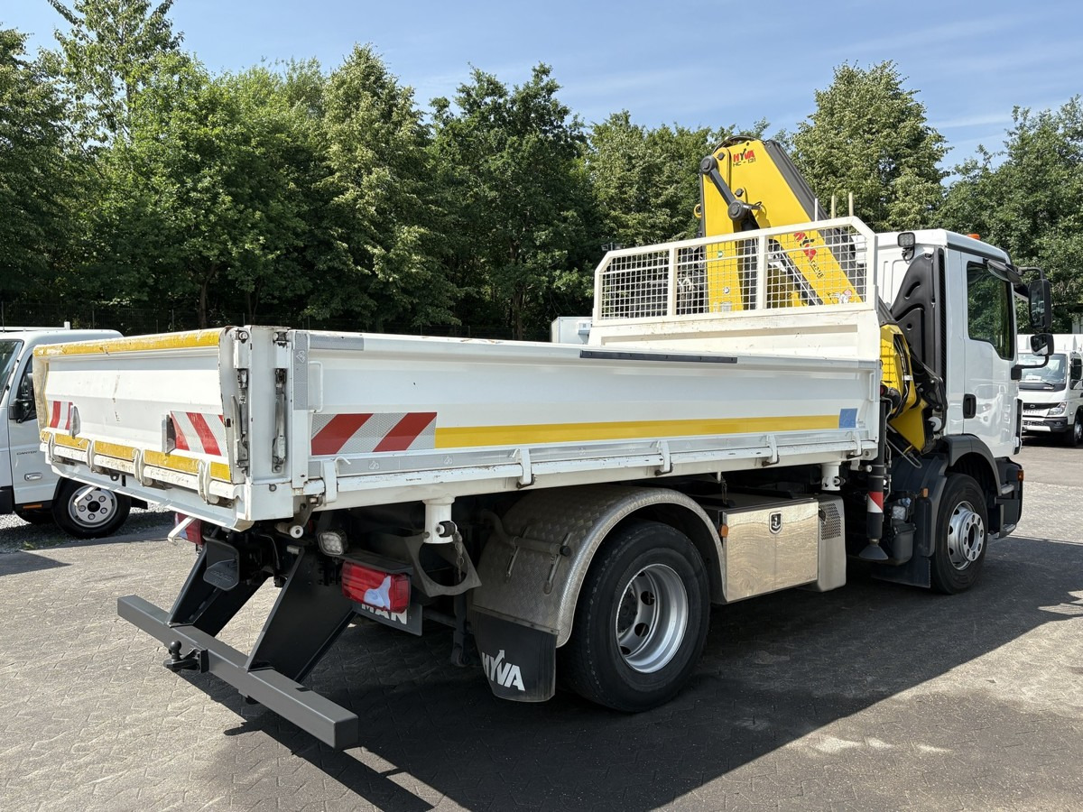 MAN TGM 15.290 BL 3-Seiten Kipper Kran (Funk) sofort - Truk jungkit, Truk derek: gambar 4 MAN TGM 15.290 BL 3-Seiten Kipper Kran (Funk) sofort - Truk jungkit, Truk derek: gambar 4