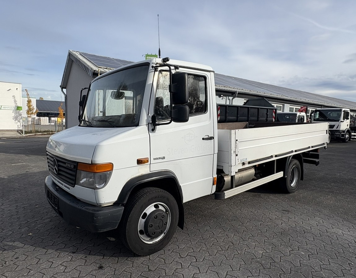MERCEDES-BENZ Vario 816D Alupritsche 1 Hand - Van flatbed: gambar 1 MERCEDES-BENZ Vario 816D Alupritsche 1 Hand - Van flatbed: gambar 1