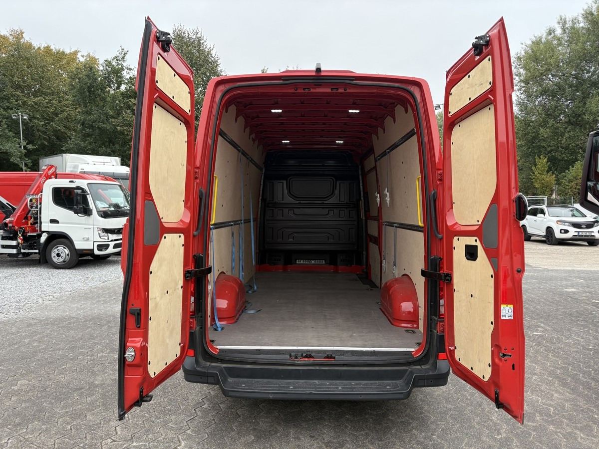 VW Crafter 35 Maxi L4H3 1Hand PDC sofort verfügbar! - Van panel: gambar 5 VW Crafter 35 Maxi L4H3 1Hand PDC sofort verfügbar! - Van panel: gambar 5