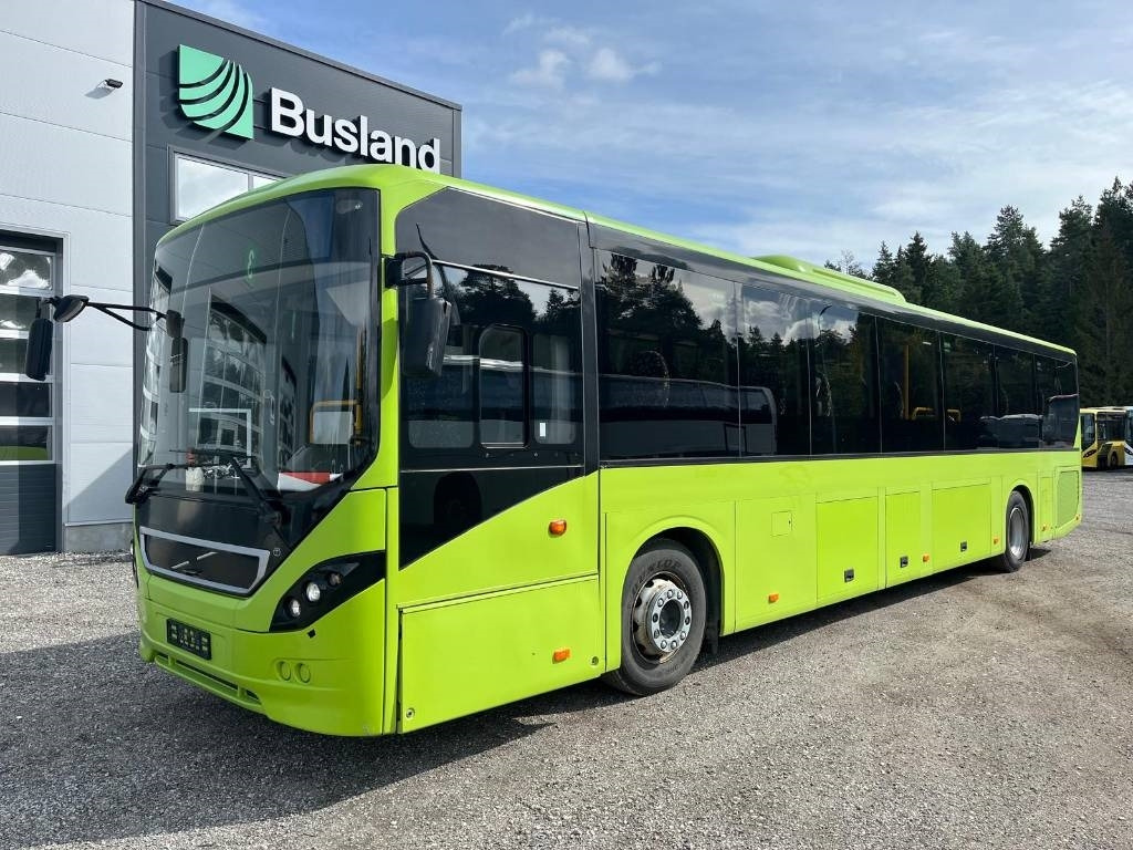 Volvo 8900 B8R - Bus pinggiran kota: gambar 1 Volvo 8900 B8R - Bus pinggiran kota: gambar 1