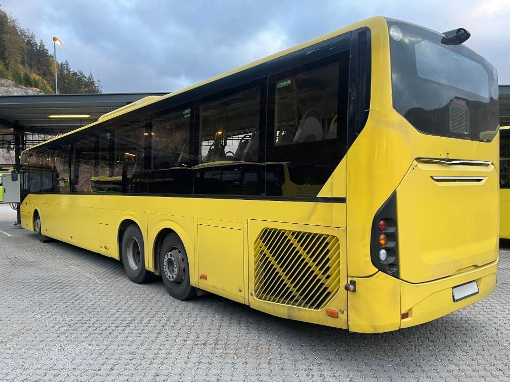 Volvo 8900 - Bus kota: gambar 3 Volvo 8900 - Bus kota: gambar 3