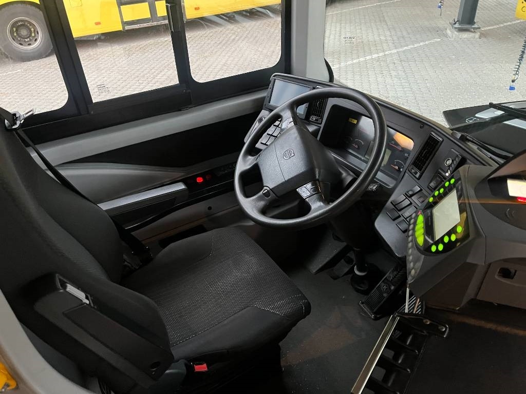 Volvo 8900 - Bus kota: gambar 5 Volvo 8900 - Bus kota: gambar 5