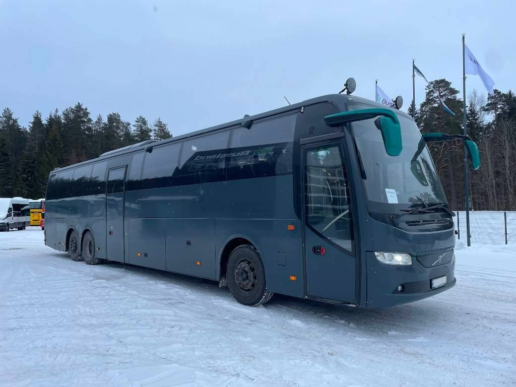 Volvo 9700H B11R - Bus pariwisata: gambar 1 Volvo 9700H B11R - Bus pariwisata: gambar 1