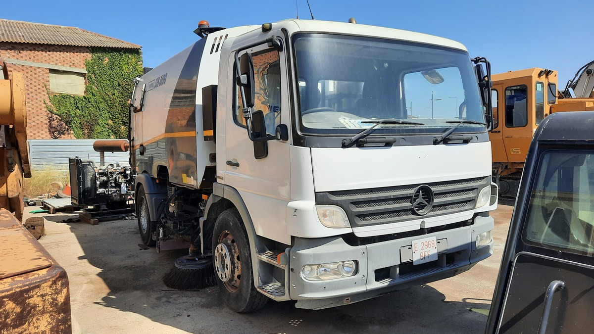 SCHMIDT SK600 - Penyapu jalan: gambar 3 SCHMIDT SK600 - Penyapu jalan: gambar 3