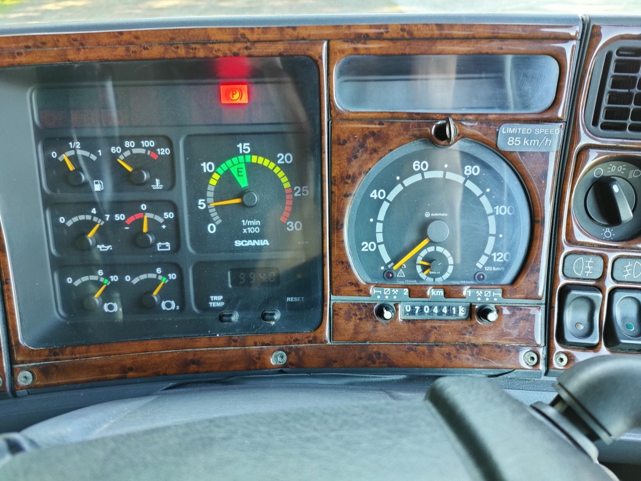 Penyapu jalan SCHMIDT SK650 / Scania P94: gambar 7