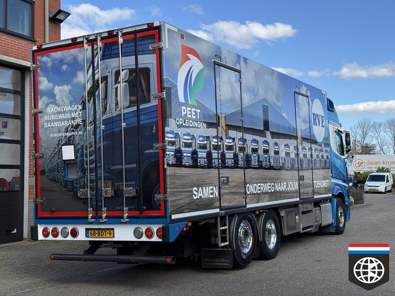Mercedes-Benz ACTROS 2551 L * RETARDER * TRS ICELAND * NEW TYRES - Truk berpendingin: gambar 5 Mercedes-Benz ACTROS 2551 L * RETARDER * TRS ICELAND * NEW TYRES - Truk berpendingin: gambar 5