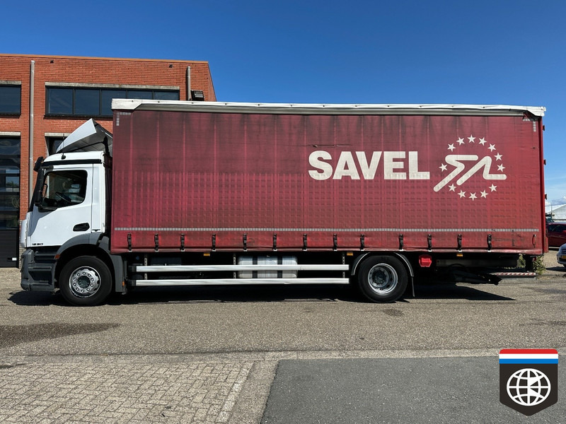 Mercedes-Benz ANTOS 1830 / CURTAIN SIDE / SLIDE ROOF / TAIL LIFT - Truk dengan terpal samping: gambar 3 Mercedes-Benz ANTOS 1830 / CURTAIN SIDE / SLIDE ROOF / TAIL LIFT - Truk dengan terpal samping: gambar 3