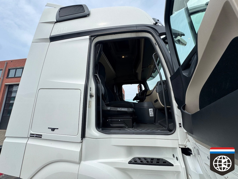 Mercedes-Benz ACTROS - Tractor head: gambar 5 Mercedes-Benz ACTROS - Tractor head: gambar 5