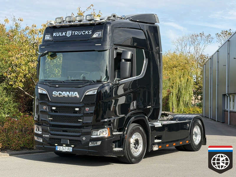 Scania R 580 RETARDER / HYDRAULIC / LEATHER / TACHO2 - Tractor head: gambar 1 Scania R 580 RETARDER / HYDRAULIC / LEATHER / TACHO2 - Tractor head: gambar 1