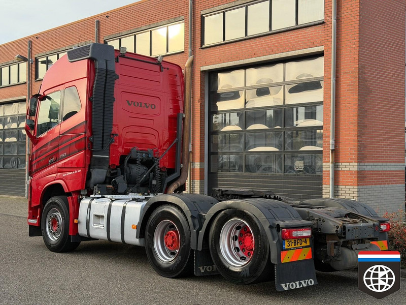 Volvo FH16 750 / 6X2 Boogie / HUB AXLE - Tractor head: gambar 5 Volvo FH16 750 / 6X2 Boogie / HUB AXLE - Tractor head: gambar 5