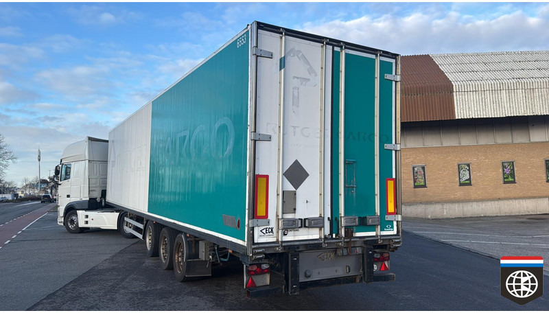 Van Eck UT-3 AIR FREIGHT - VOLUME MULTI TEMP - DATALOG - 3x BPW 1x LIFT - Semi-trailer berpendingin: gambar 2 Van Eck UT-3 AIR FREIGHT - VOLUME MULTI TEMP - DATALOG - 3x BPW 1x LIFT - Semi-trailer berpendingin: gambar 2