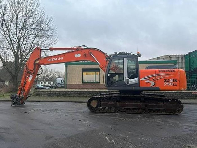 Hitachi ZX250LC-3 - ZX 250 LC - ZX250 - Ekskavator: gambar 1 Hitachi ZX250LC-3 - ZX 250 LC - ZX250 - Ekskavator: gambar 1