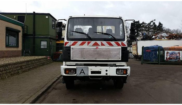 Mercedes-Benz 2524 L - Truk sasis: gambar 2 Mercedes-Benz 2524 L - Truk sasis: gambar 2