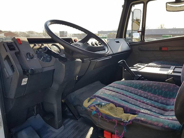 Derek bergerak Mercedes-Benz OM366 814: gambar 13
