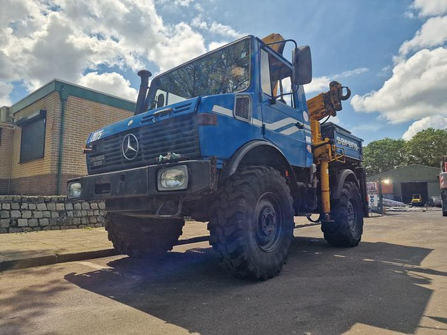 Mercedes-Benz U 1200 4X4 - Truk derek: gambar 1 Mercedes-Benz U 1200 4X4 - Truk derek: gambar 1