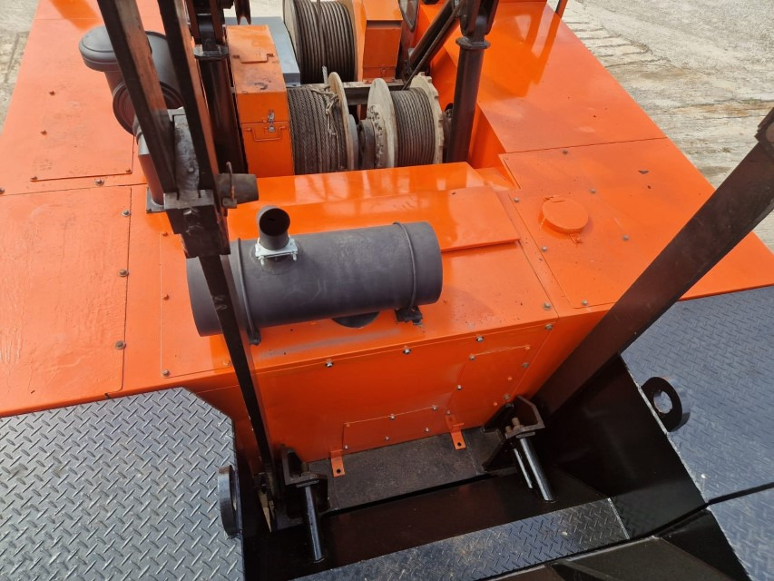 Hitachi KH180-3 - Derek perayap: gambar 3 Hitachi KH180-3 - Derek perayap: gambar 3