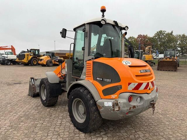 Atlas AR75e, Hydr. S.W.S., 4+1 Schaufel, Palettengabel - Wheel loader: gambar 4 Atlas AR75e, Hydr. S.W.S., 4+1 Schaufel, Palettengabel - Wheel loader: gambar 4