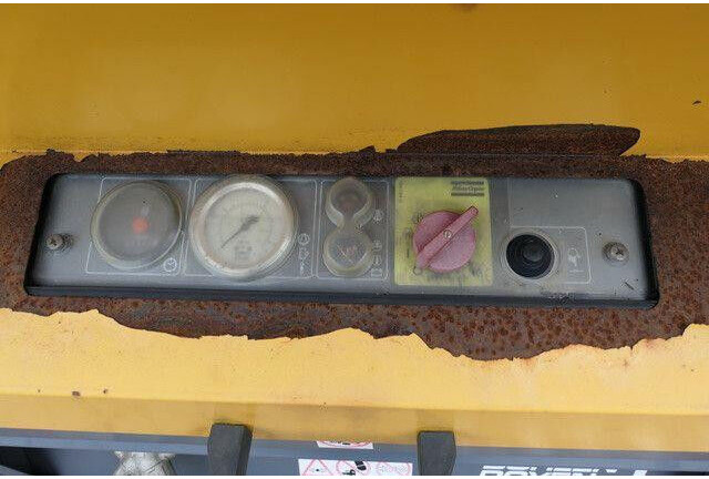 Kompresor udara Atlas-Copco XAS 67, Kompressor, Deutz, Wenig Std., TOP: gambar 8 Kompresor udara Atlas-Copco XAS 67, Kompressor, Deutz, Wenig Std., TOP: gambar 8