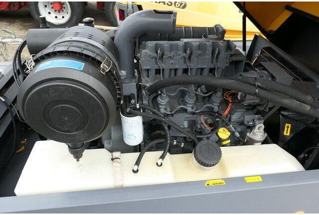 Kompresor udara Atlas-Copco XAS 67, Kompressor, Deutz, Wenig Std., TOP: gambar 9 Kompresor udara Atlas-Copco XAS 67, Kompressor, Deutz, Wenig Std., TOP: gambar 9