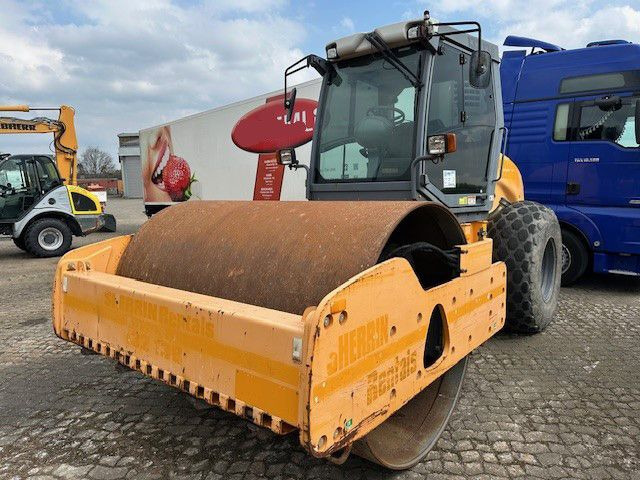 Hamm 3412HT, Deutz-Motor, Guter Zustand, Hamm 3412HT, Deutz-Motor, Guter Zustand, - Pemadat: gambar 2 Hamm 3412HT, Deutz-Motor, Guter Zustand, Hamm 3412HT, Deutz-Motor, Guter Zustand, - Pemadat: gambar 2