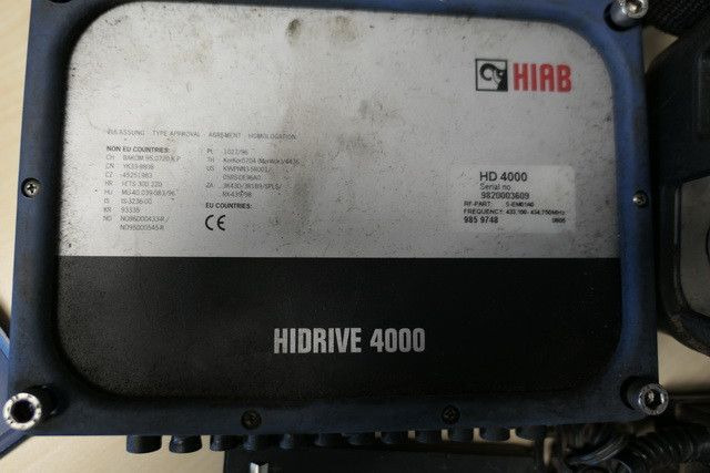 Hiab 122D-3, Heckkran, Funk, 2x Akku, Ladegrät - Hook lift, Truk derek: gambar 2 Hiab 122D-3, Heckkran, Funk, 2x Akku, Ladegrät - Hook lift, Truk derek: gambar 2