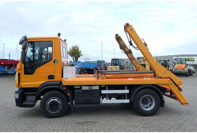 Iveco 160 E EuroCargo 4x2, VDL P-10, teleskop., Funk - Truk pembawa sistem kabel: gambar 2 Iveco 160 E EuroCargo 4x2, VDL P-10, teleskop., Funk - Truk pembawa sistem kabel: gambar 2