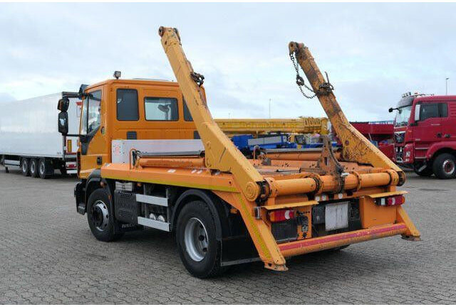 Iveco 160 E EuroCargo 4x2, VDL P-10, teleskop., Funk - Truk pembawa sistem kabel: gambar 5 Iveco 160 E EuroCargo 4x2, VDL P-10, teleskop., Funk - Truk pembawa sistem kabel: gambar 5