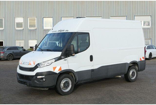 Iveco 35S16 Daily 4x2, 104tkm, Würth Regale, AHK, Navi - Van panel: gambar 5 Iveco 35S16 Daily 4x2, 104tkm, Würth Regale, AHK, Navi - Van panel: gambar 5