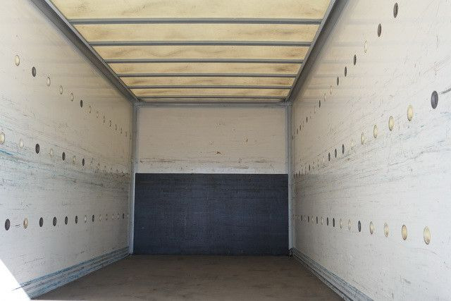 Van box Iveco 80E18 4x2, LBW, AHK, Klima, 6.100mm lang,3. Sitz Iveco 80E18 4x2, LBW, AHK, Klima, 6.100mm lang,3. Sitz: gambar 9