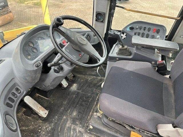 Wheel loader Komatsu WA 470-6, Schaufel mit Zähne 4,3m³: gambar 12 Wheel loader Komatsu WA 470-6, Schaufel mit Zähne 4,3m³: gambar 12