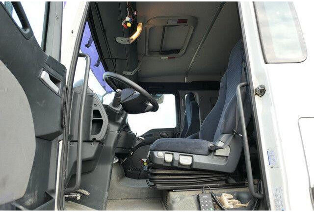 MAN 18.350 TGA 4x2, 119tkm, BDF, Klima, AHK - Truk sasis: gambar 5 MAN 18.350 TGA 4x2, 119tkm, BDF, Klima, AHK - Truk sasis: gambar 5