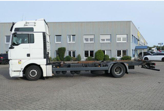 MAN 18.440 TGX 4x2, XXL, BDF, Standklima,Schlafliege - Truk sasis: gambar 2 MAN 18.440 TGX 4x2, XXL, BDF, Standklima,Schlafliege - Truk sasis: gambar 2