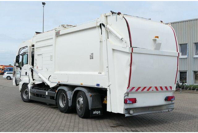 MAN 26.320 TGS BL 6x2, Überkopflader/Frontlader, AC - Truk sampah: gambar 5 MAN 26.320 TGS BL 6x2, Überkopflader/Frontlader, AC - Truk sampah: gambar 5