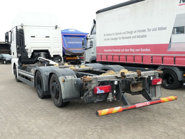 MAN 26.500 TGX LL 6x2, Motorschaden, Intarder - Pengangkut kontainer/ Container truck: gambar 4 MAN 26.500 TGX LL 6x2, Motorschaden, Intarder - Pengangkut kontainer/ Container truck: gambar 4