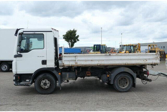 MAN 8.180 TGL BB 4x2, Meiller, 2x AHK, 3. Sitz - Truk jungkit: gambar 5 MAN 8.180 TGL BB 4x2, Meiller, 2x AHK, 3. Sitz - Truk jungkit: gambar 5