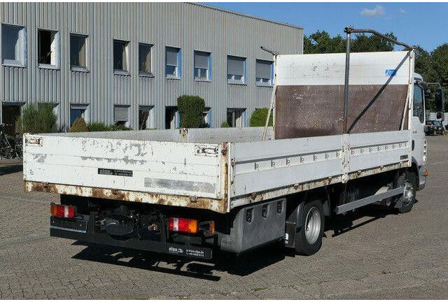 MAN 8.180 TGL BL 4x2, AHK, 3. Sitz, Gerüstbau - Truk flatbed: gambar 3 MAN 8.180 TGL BL 4x2, AHK, 3. Sitz, Gerüstbau - Truk flatbed: gambar 3
