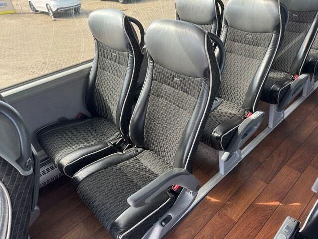 MAN Lion's Coach L/R08/Euro 6! - Bus pariwisata: gambar 5 MAN Lion's Coach L/R08/Euro 6! - Bus pariwisata: gambar 5
