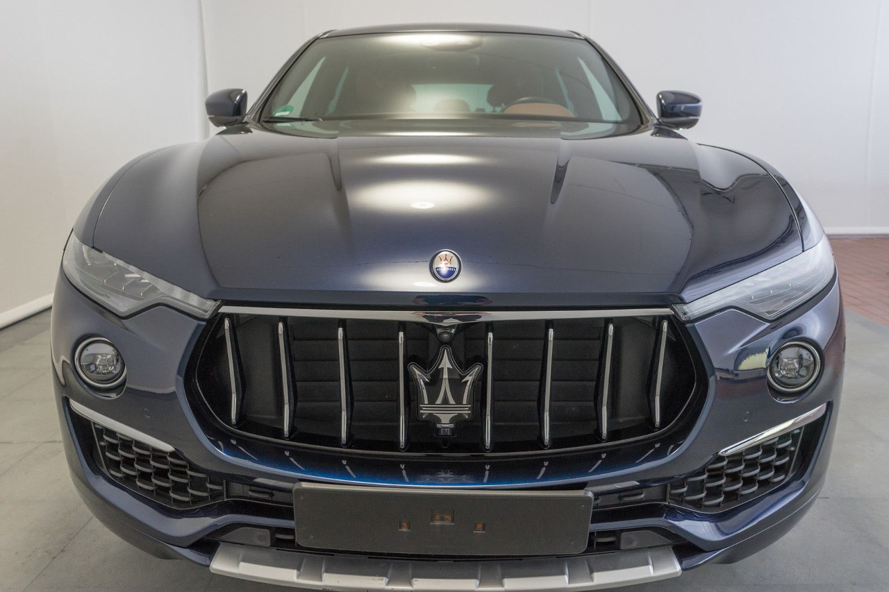 Maserati Levante Q4 Gran Lusso/2. Hand/TOP! - Mobil SUV: gambar 5 Maserati Levante Q4 Gran Lusso/2. Hand/TOP! - Mobil SUV: gambar 5