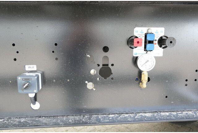 Semi-trailer jungkit baru Mega MNL, Alu, 56m³, Kombitür, SAF, Sofort verfügbar: gambar 15 Semi-trailer jungkit baru Mega MNL, Alu, 56m³, Kombitür, SAF, Sofort verfügbar: gambar 15