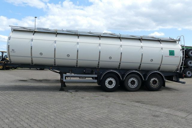 Menci SA 105/Lebensmittel Tank 32 cbm./12x auf Lager! - Semi-trailer tangki: gambar 2 Menci SA 105/Lebensmittel Tank 32 cbm./12x auf Lager! - Semi-trailer tangki: gambar 2