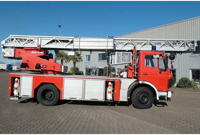 Mercedes-Benz 1422 F 4x2, Drehleiter DLK 23-12, Metz, 30m - Truk pemadam kebakaran: gambar 2 Mercedes-Benz 1422 F 4x2, Drehleiter DLK 23-12, Metz, 30m - Truk pemadam kebakaran: gambar 2
