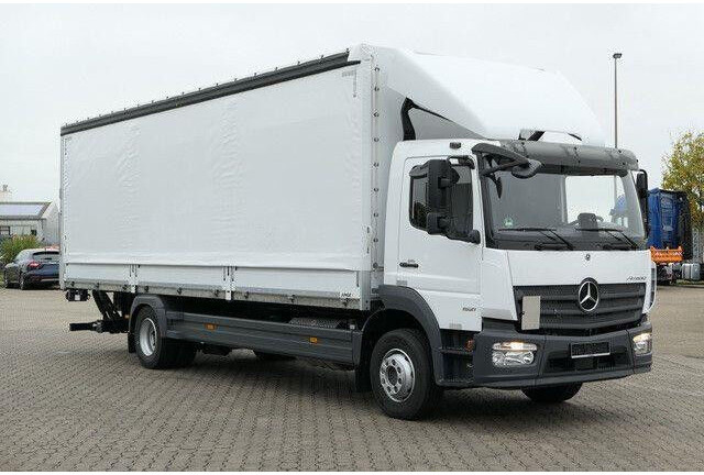 Mercedes-Benz 1521 L Atego 4x2, 8.100mm lang, LBW, Junge,Klima - Truk dengan terpal samping: gambar 4 Mercedes-Benz 1521 L Atego 4x2, 8.100mm lang, LBW, Junge,Klima - Truk dengan terpal samping: gambar 4