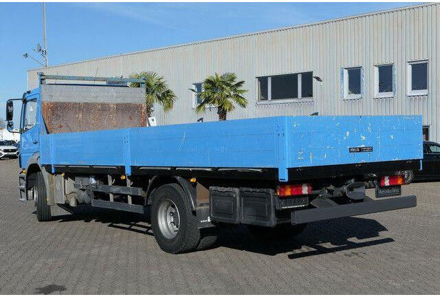 Mercedes-Benz 1824 L Axor 4x2, 3. Sitz, AHK, Gerüstbau, Klima - Truk flatbed: gambar 5 Mercedes-Benz 1824 L Axor 4x2, 3. Sitz, AHK, Gerüstbau, Klima - Truk flatbed: gambar 5