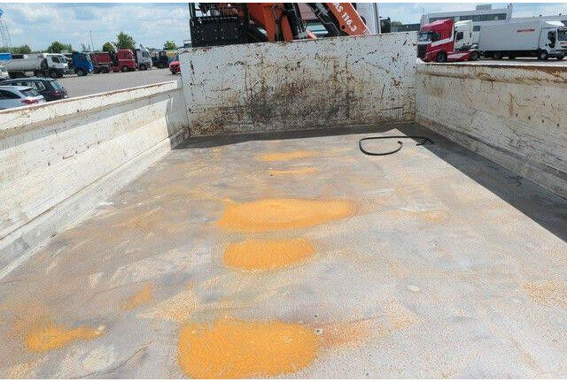 Mercedes-Benz 1829 K Axor, Atlas 116.3-A2L, AHK, Greifer,Klima - Truk jungkit: gambar 4 Mercedes-Benz 1829 K Axor, Atlas 116.3-A2L, AHK, Greifer,Klima - Truk jungkit: gambar 4