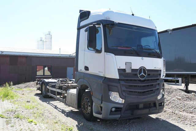 Mercedes-Benz 1842 L Actros/LBW/Retarder/BDF - Pengangkut kontainer/ Container truck: gambar 3 Mercedes-Benz 1842 L Actros/LBW/Retarder/BDF - Pengangkut kontainer/ Container truck: gambar 3