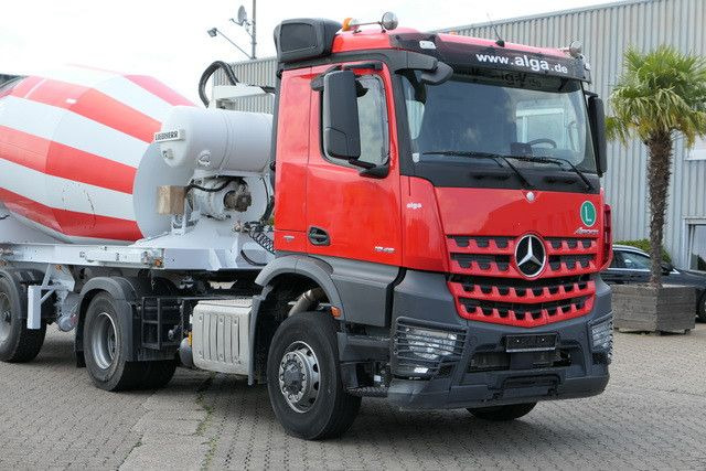 Mercedes-Benz 1845 LS Arocs HAD 4x4, Liebherr 10m³, 155tkm, AC - Truk pengaduk beton: gambar 3 Mercedes-Benz 1845 LS Arocs HAD 4x4, Liebherr 10m³, 155tkm, AC - Truk pengaduk beton: gambar 3